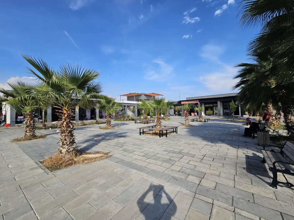 Mersin Akdeniz Karaduvar’da 32 m² İş Yeri Satışta