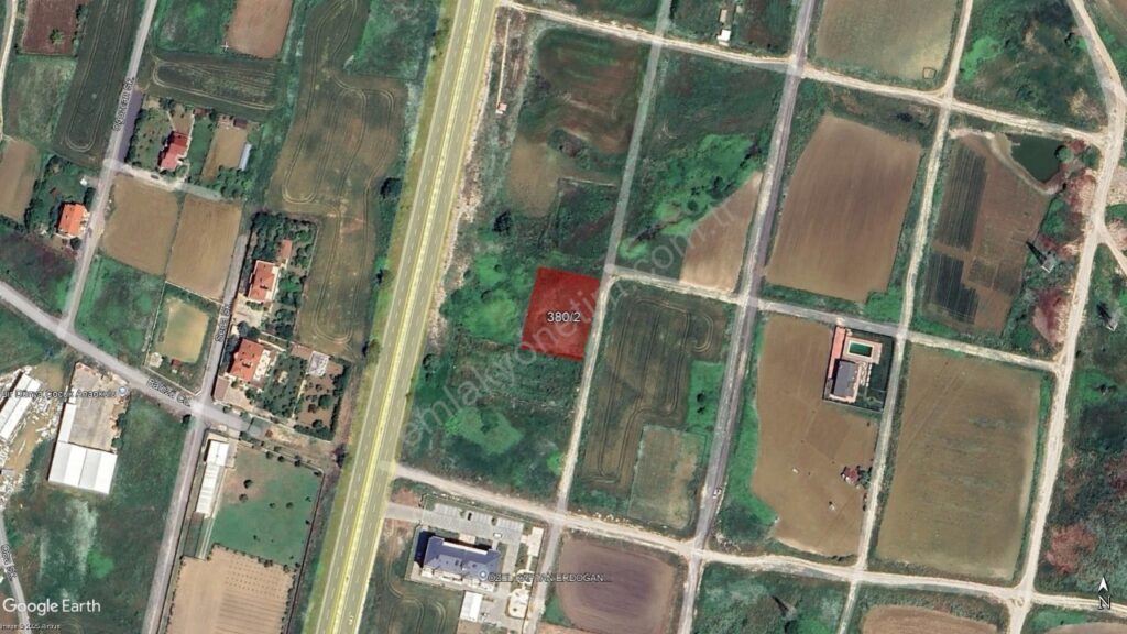 İstanbul Çatalca Ferhatpaşa’da 1.650,52 m² Konut Alanı Satışta